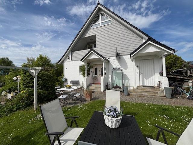 Sorgenfrei -Ruhe Und Erholung In Schoener Studiowohnung Glücksburg Exterior foto